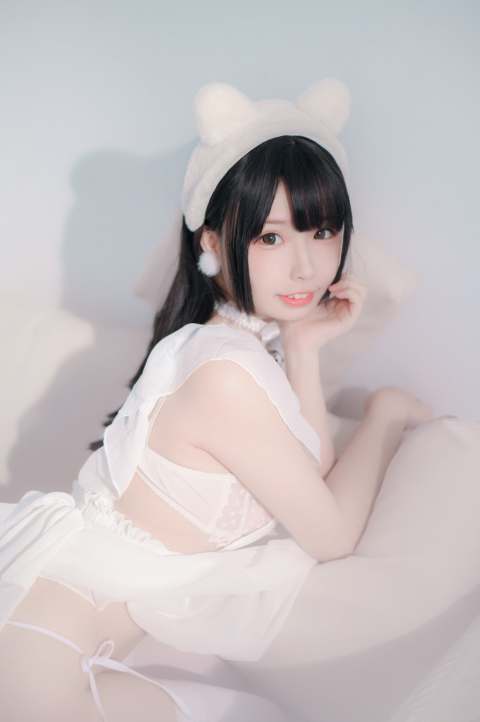 十万珍吱伏特(香川澪mio)-睡裙 [11P-79MB]