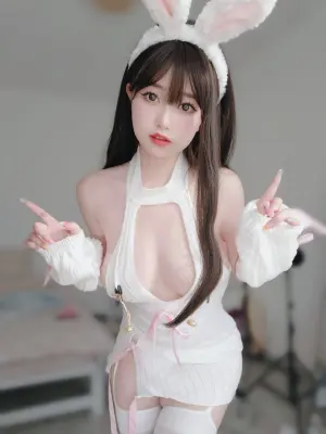 白丝兔女郎