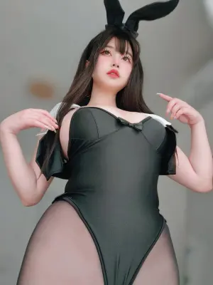 黑丝兔女郎