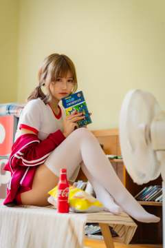 红色体操服 [48P-672MB]