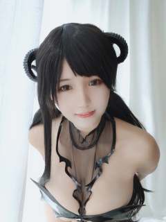 魅魔 [32P-66MB]