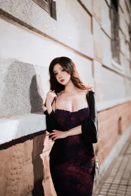 美艳小妈