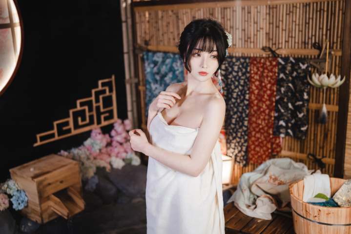 rioko凉凉子-《年上の韵》温泉旅行 [39P6V-512MB]