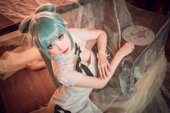 面饼仙儿-初音旗袍 [28P-514MB]