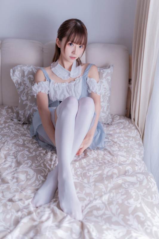 白情女仆 [40P-143MB]