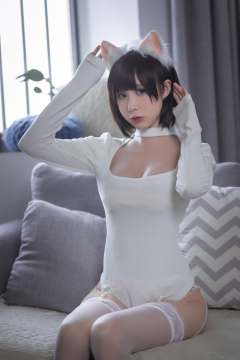 白猫白色连体衣 [30P-121MB]