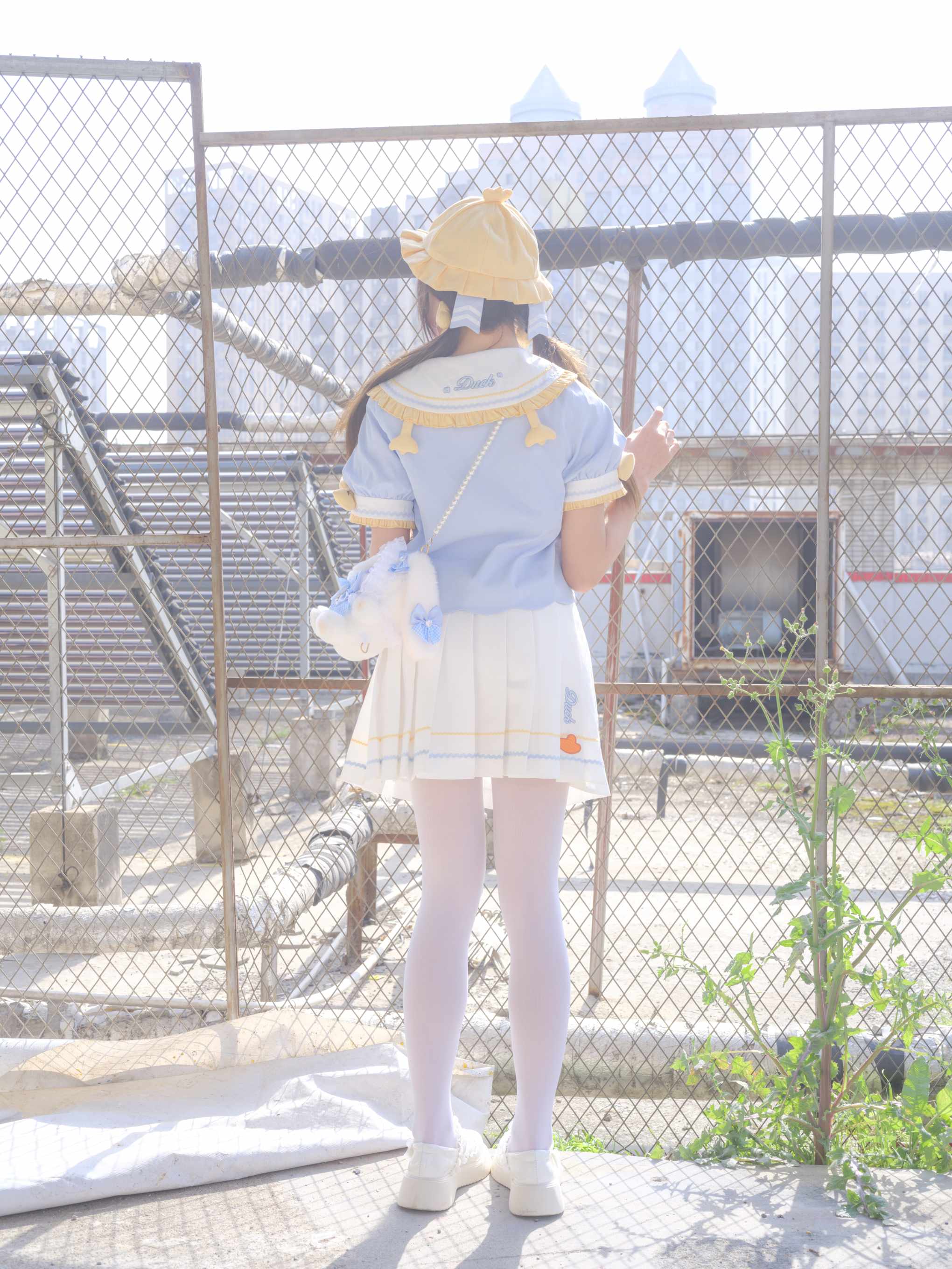 森萝财团-VIP内部作品 春雪-07E4K 户外白丝 [115P1V-6.64G]