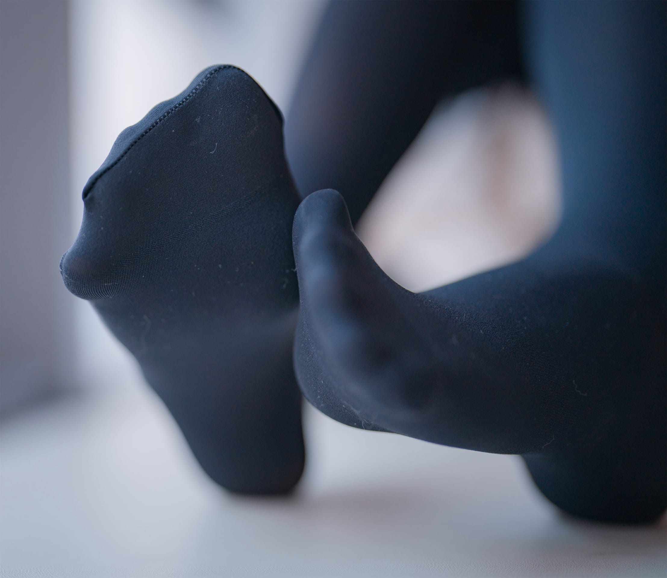 轩萧学姐-JK黑丝厚裤袜 [44P-167MB]