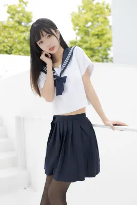 一只喵喵梓 jk黑丝