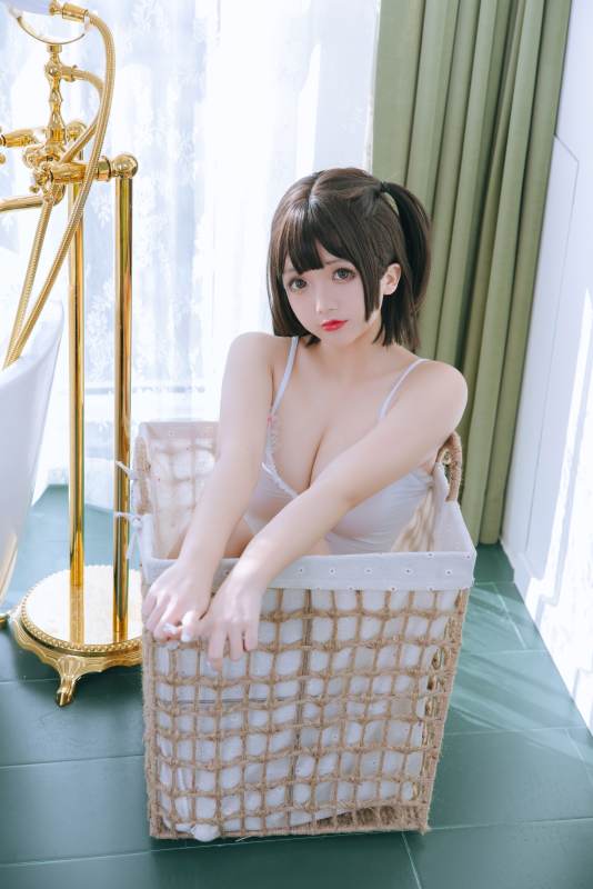 湿身小白裙 [97P-1.07GB]