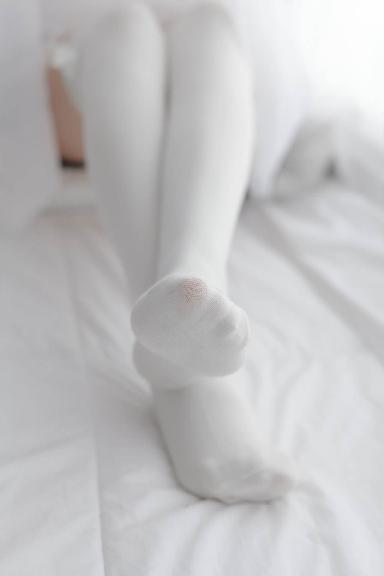 少女秩序-VOL.008 白丝过膝袜 [41P-183MB]