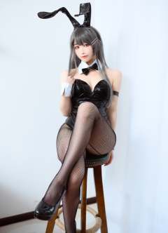 黑丝兔女郎麻衣 [42P-611MB]