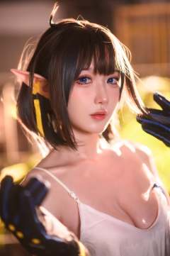 06月舰长《明日方舟 森蚺》 [33P-506MB]