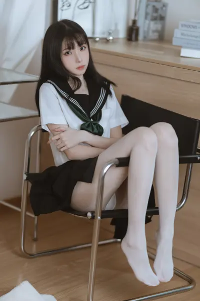白丝水手服