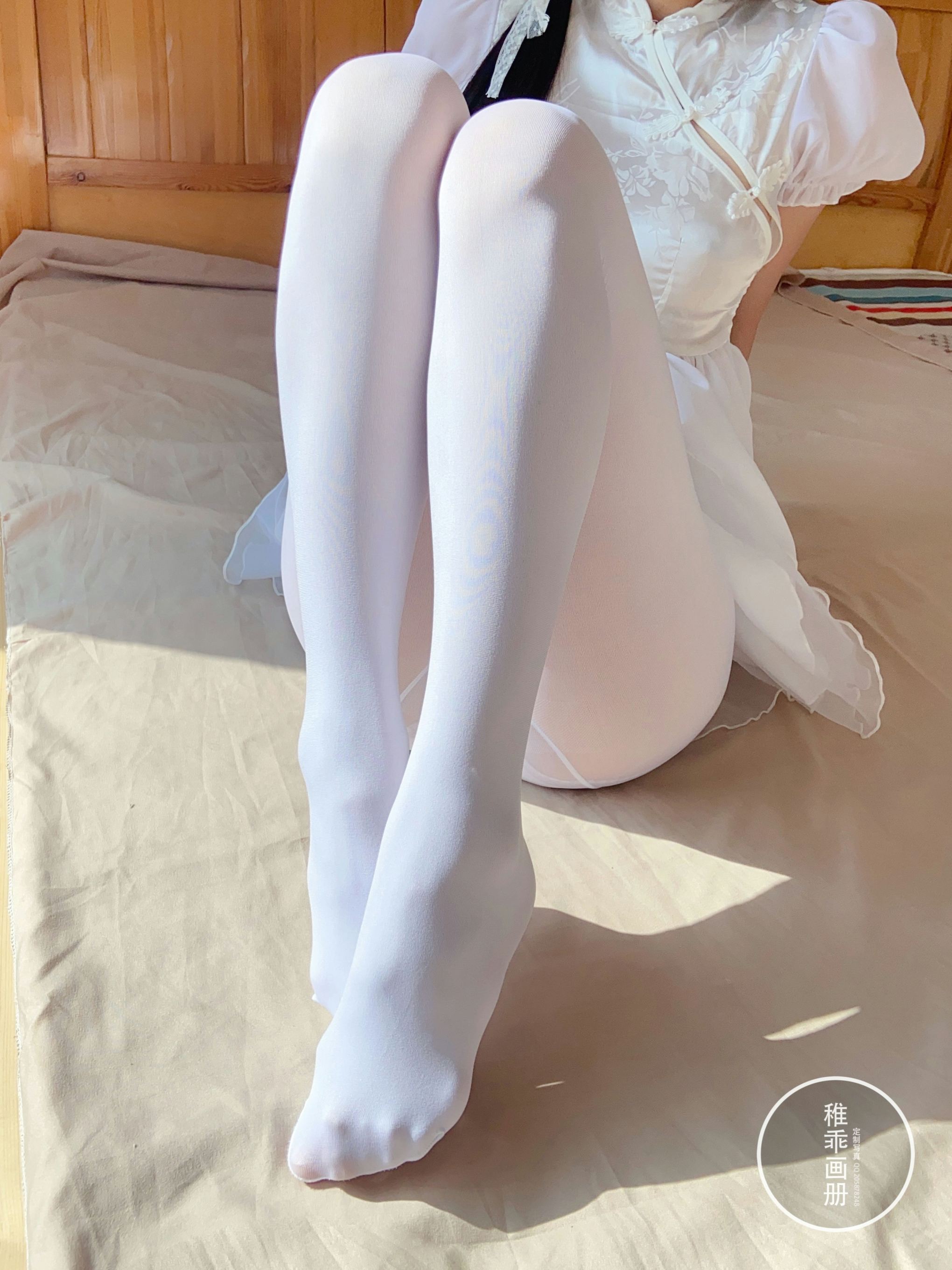 稚乖画册-夜夜嬉戏 80d白丝 [71P1V-353MB]