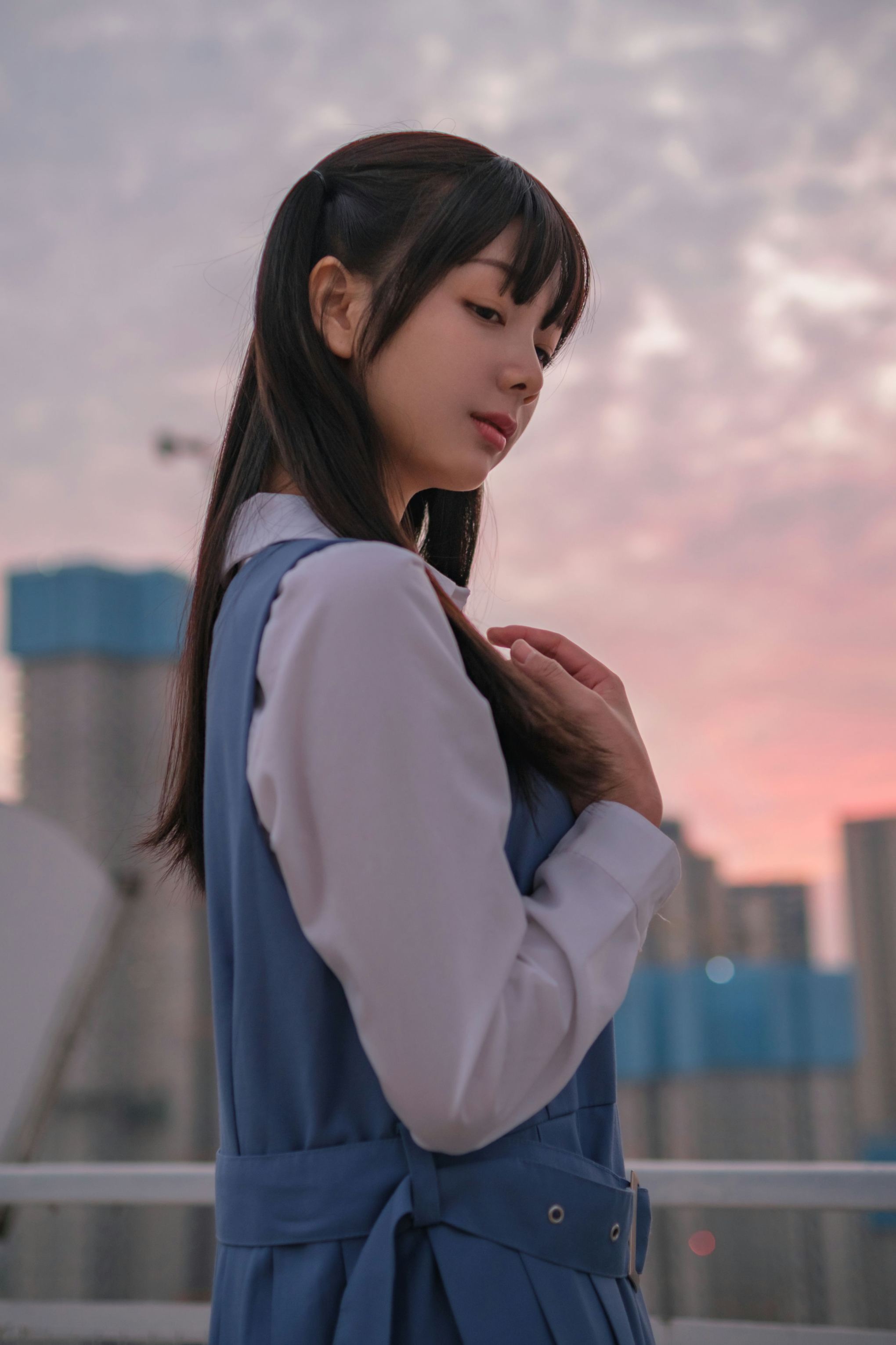 稚乖画册-晴空02 赤西夜夜 天台真空80d白丝 [79P1V-1.11GB]