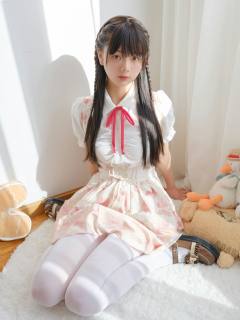 晴空07 赤西夜夜 80d白丝JK 一亿像素 [81P1V-3.54GB]