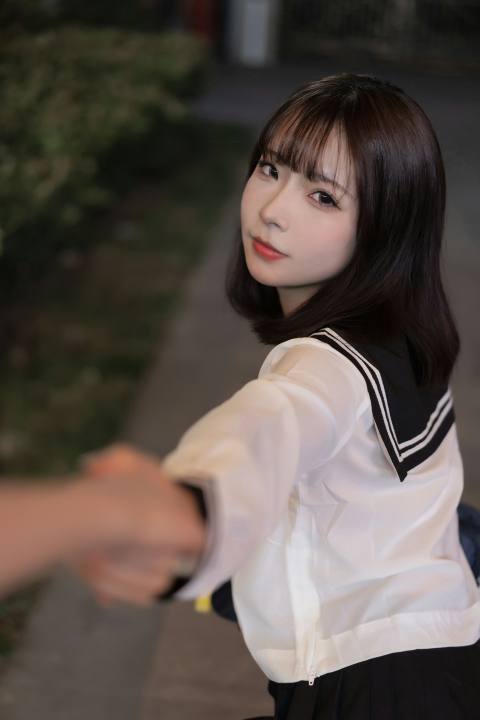 yuuhui玉汇-约会我的女学生 [101P-1.89GB]