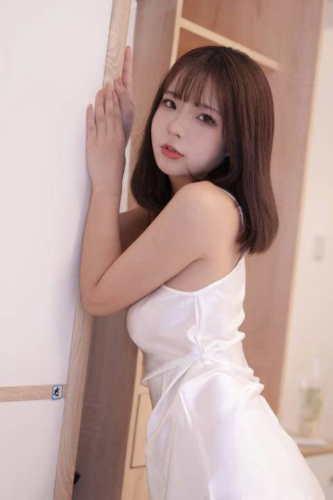 yuuhui玉汇-约会我的女学生 [101P-1.89GB]