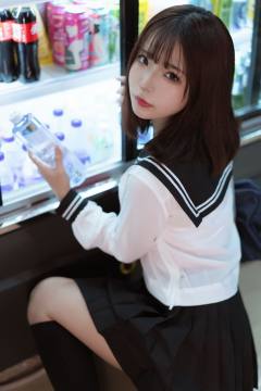 约会我的女学生 [101P-1.89GB]