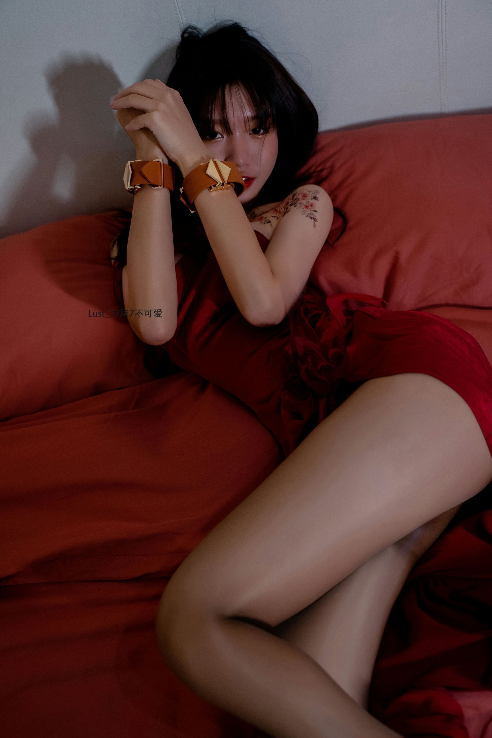 柒柒不可爱-迷情姐姐 [155P-1.65GB]