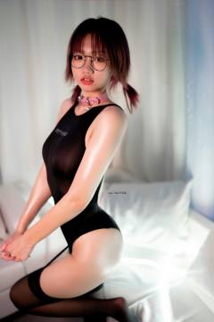 竞泳水着 [82P-1.04GB]
