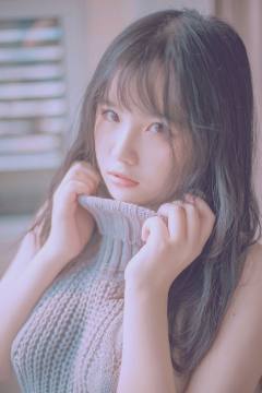 露背毛衣 [28P-157MB]