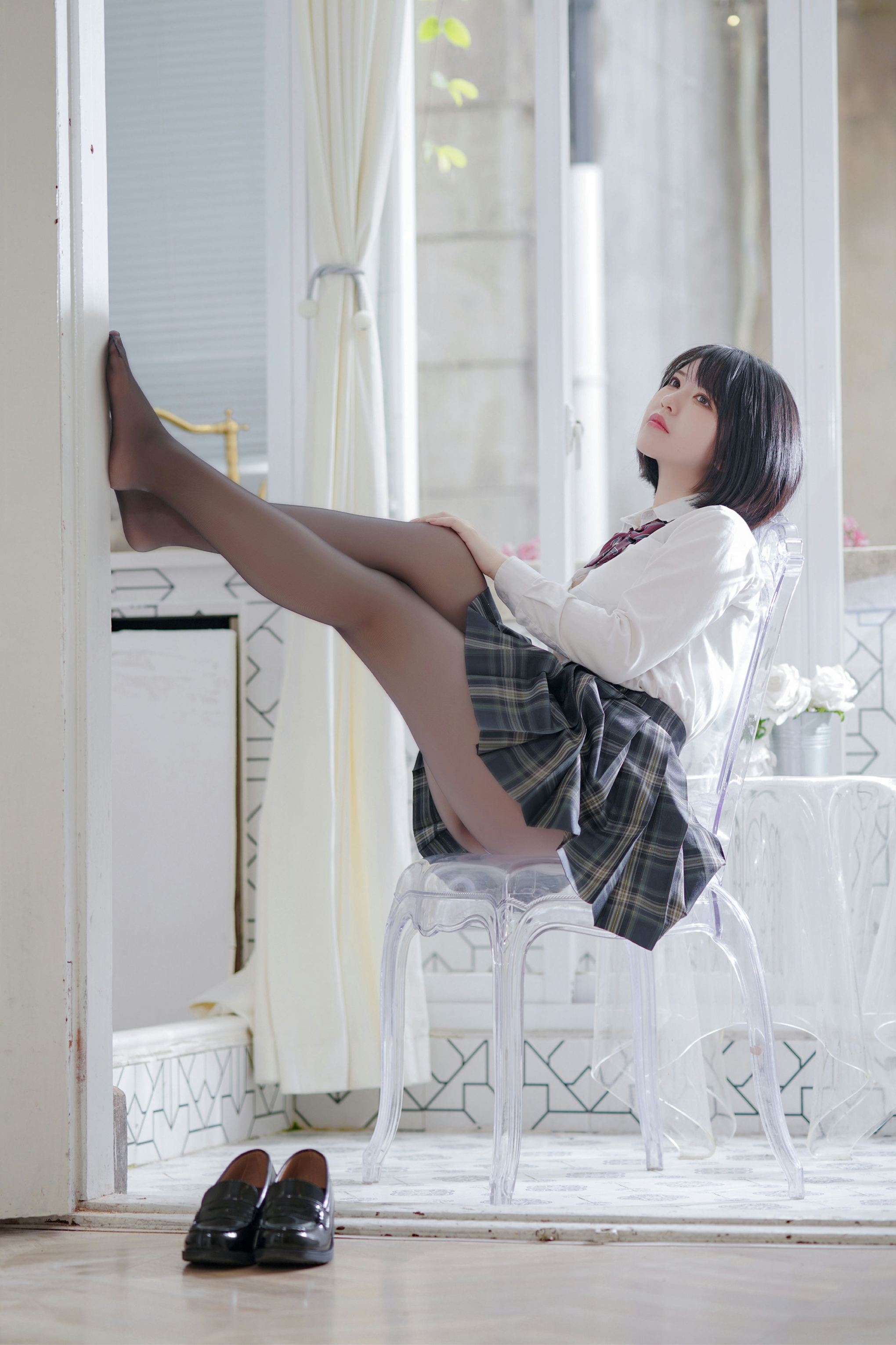 半半子-彼女の制服姿が好き [54P-84MB]