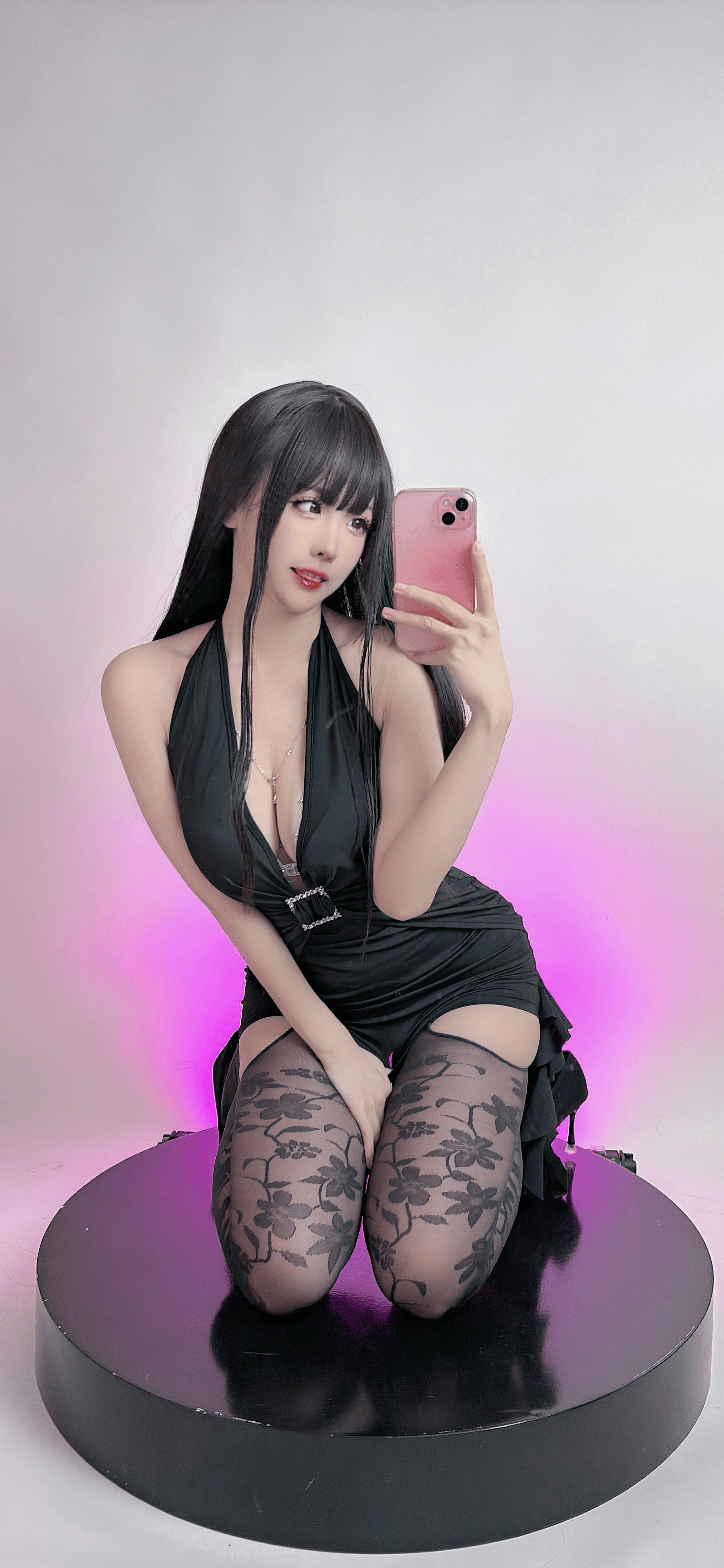 miko酱ww-2023年12月合集 [187P-1.43GB]