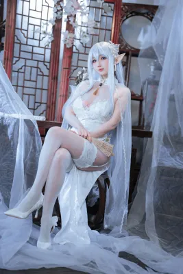 阿尔比恩旗袍