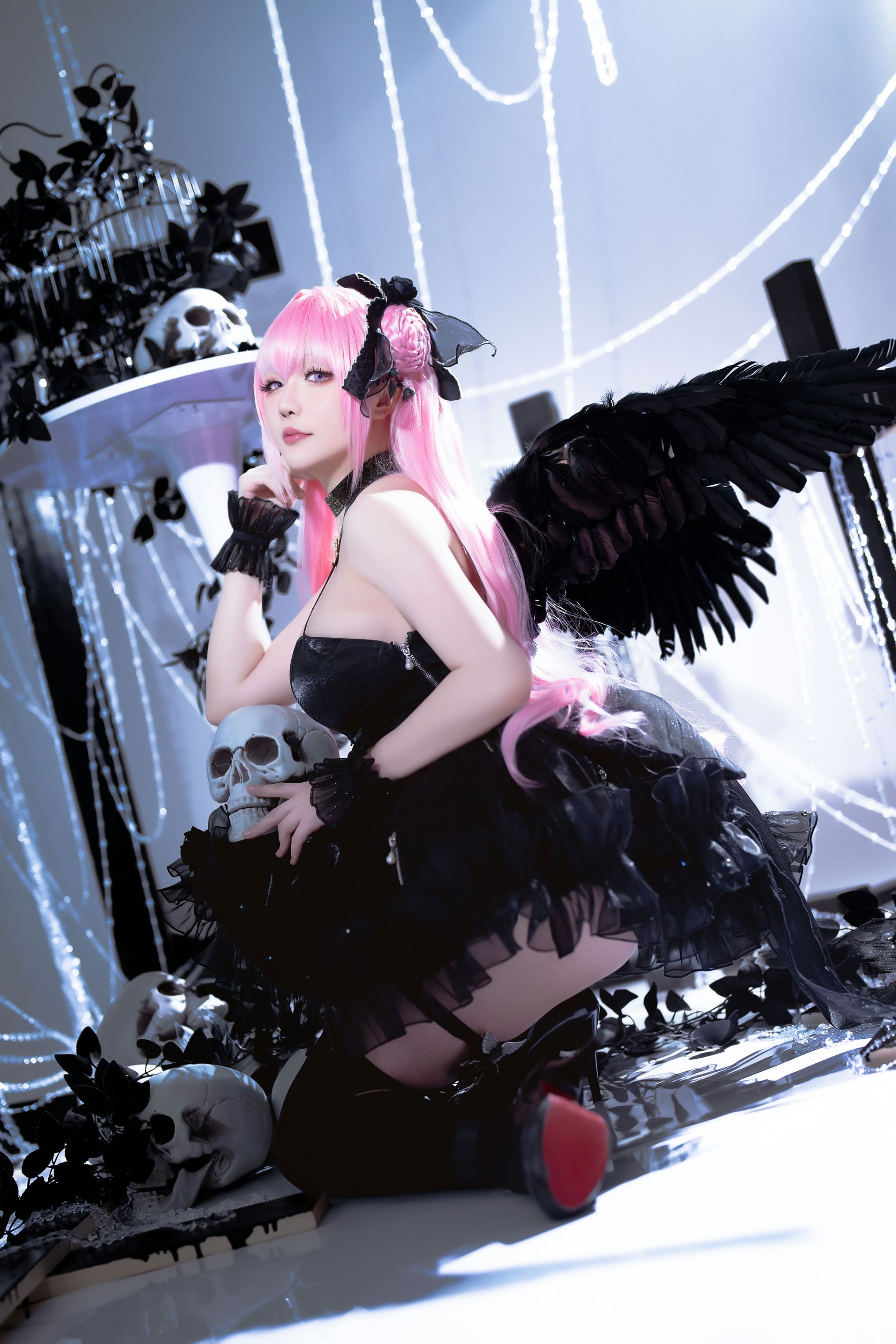 星之迟迟-2024年02月计划B NIKKE 桃乐丝 [80P-527MB]