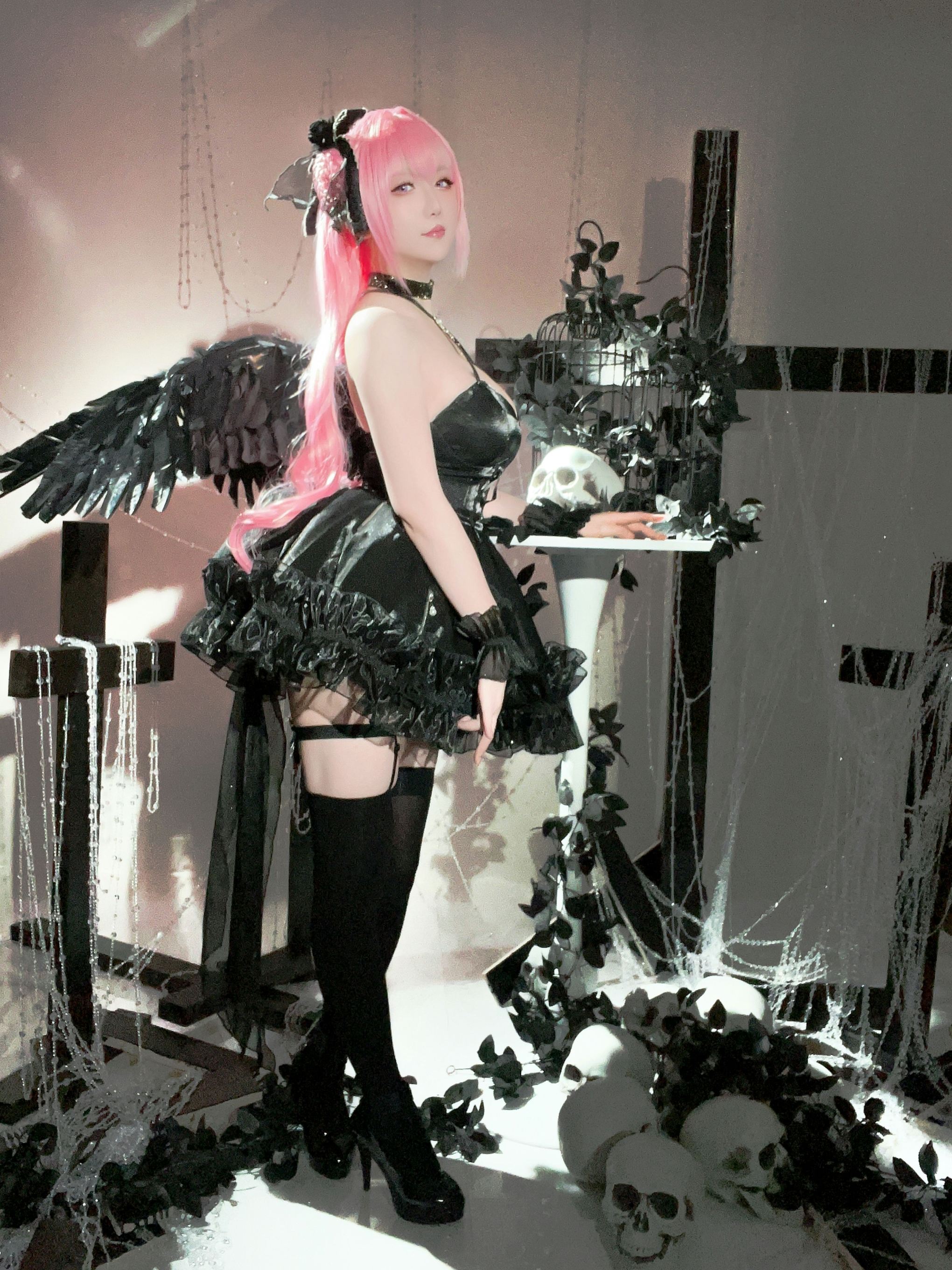 星之迟迟-2024年02月计划B NIKKE 桃乐丝 [80P-527MB]