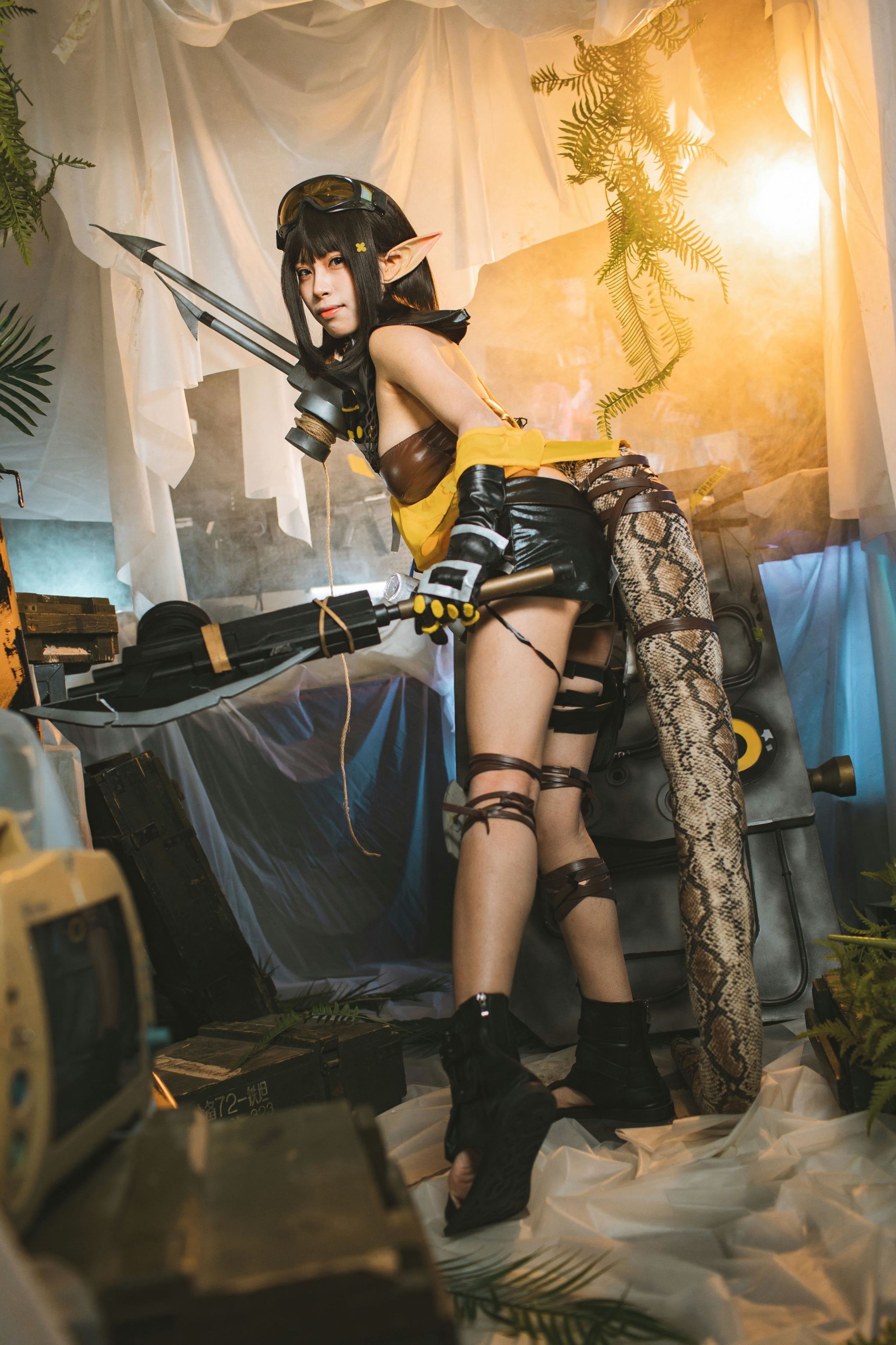 三無人型-明日方舟 森蚺精一 [22P-249MB]