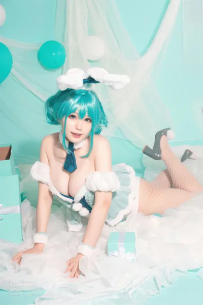 初音白兔