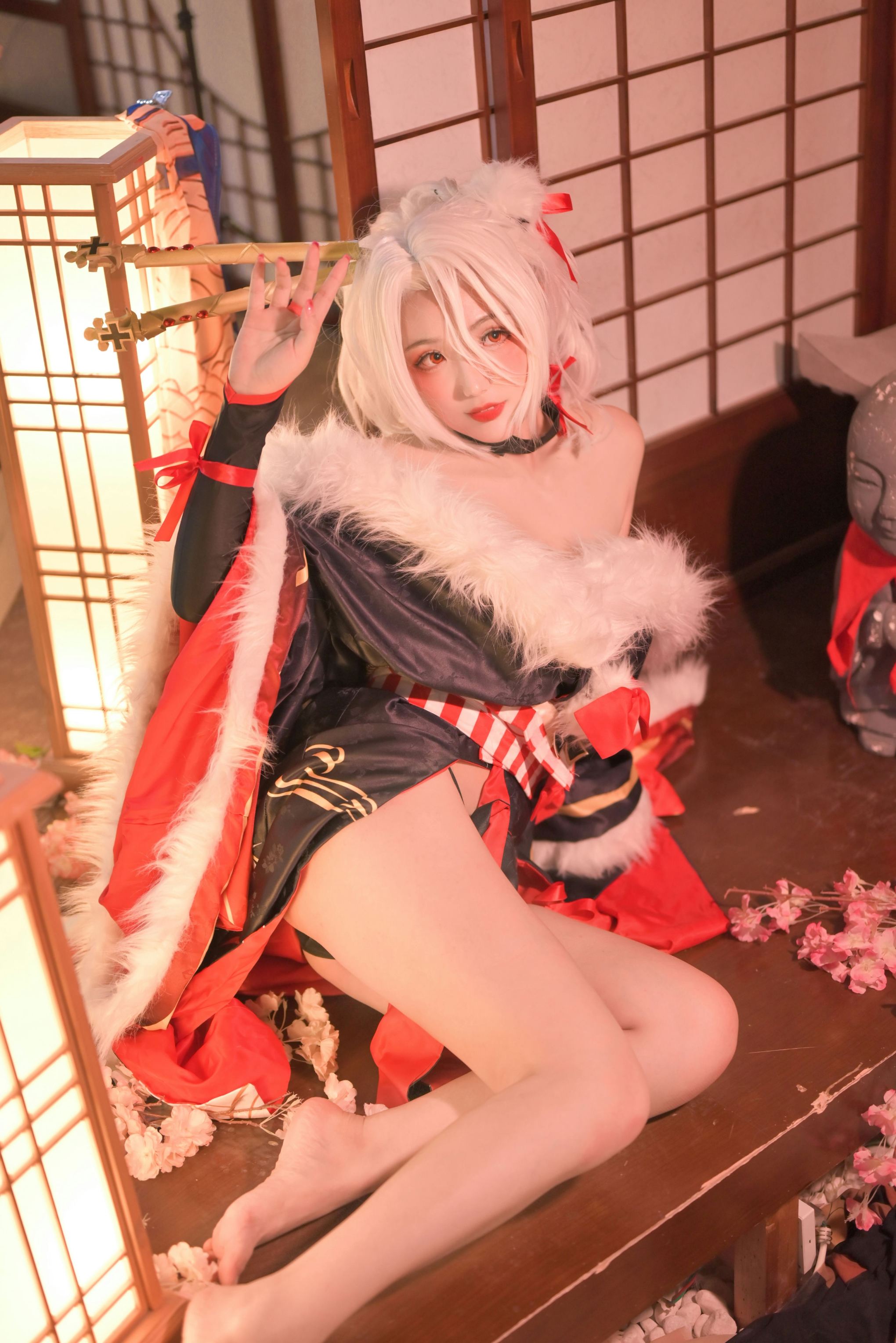 刺青Poi-碧蓝航线 新春海因里希 [17P-214MB]