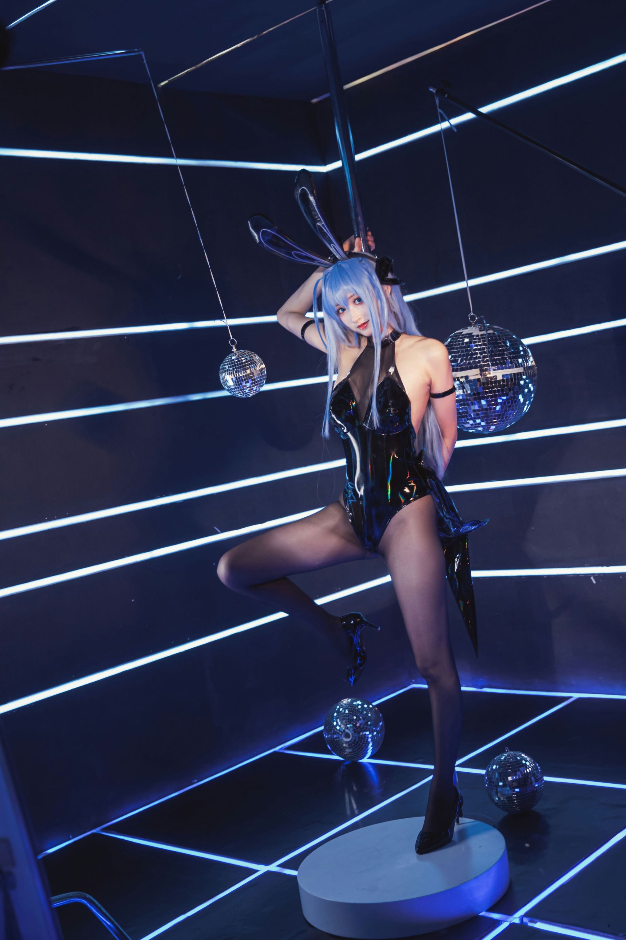 冬马路纱(Luisa_零纱)-新泽西兔女郎 [35P-424MB]