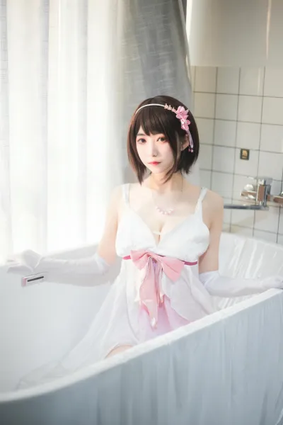 加藤惠浴室