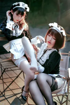 &面饼仙儿 メイド姉妹