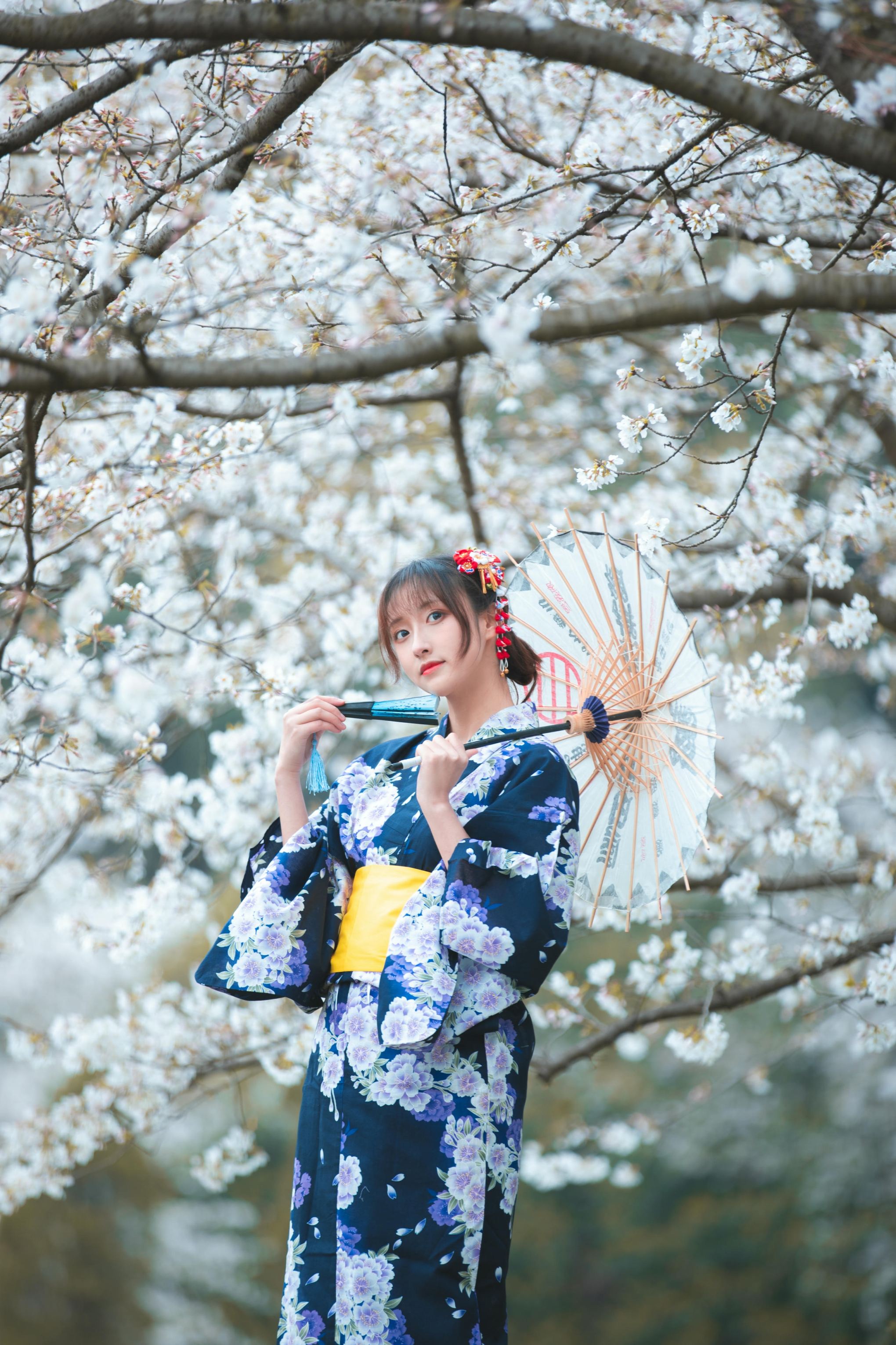 冬马路纱(Luisa_零纱)-樱园浴衣 [9P-133MB]