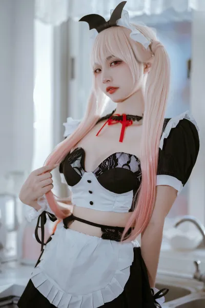 喜多川海梦 小女仆