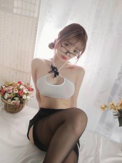 八月套餐 [189P8V-1.66GB]