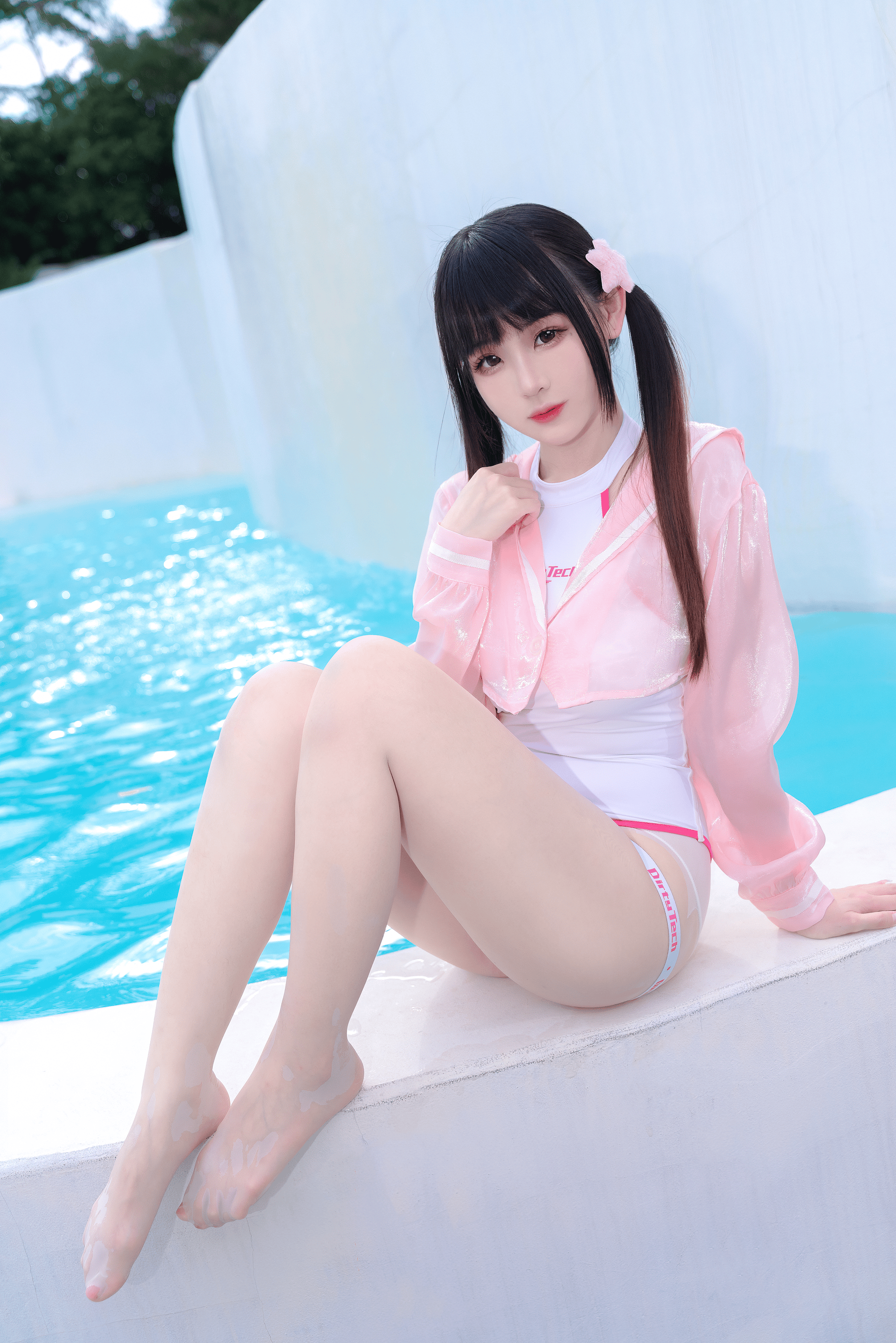 miko酱ww-粉白海月姬 [29P-553MB]