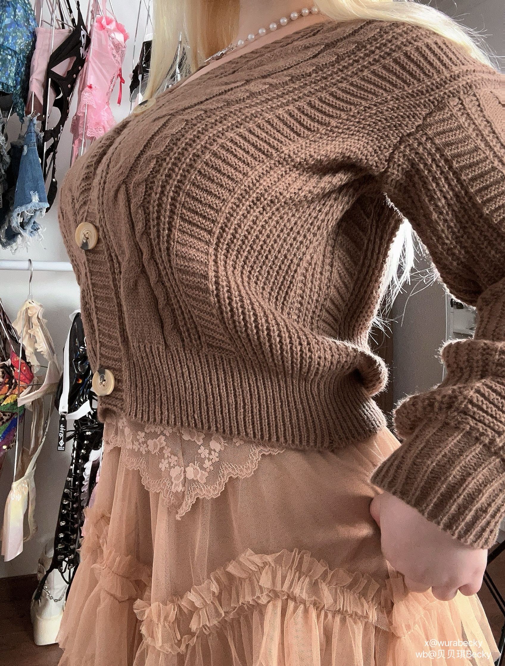 贝贝琪Becky-桃子水袋 [30P-217MB]