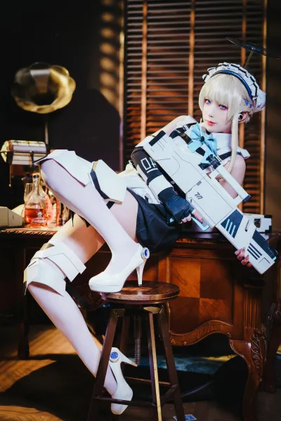飞鸟马时 女仆
