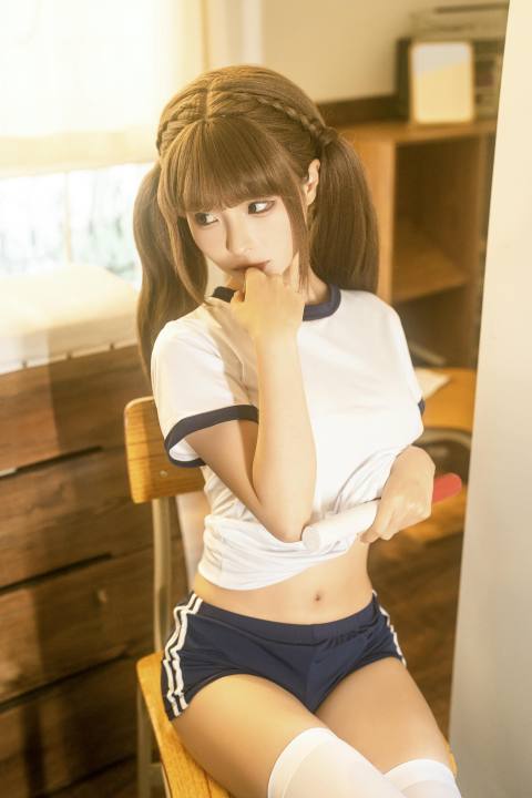 蠢沫沫-《体操》 [104P-1.39GB]