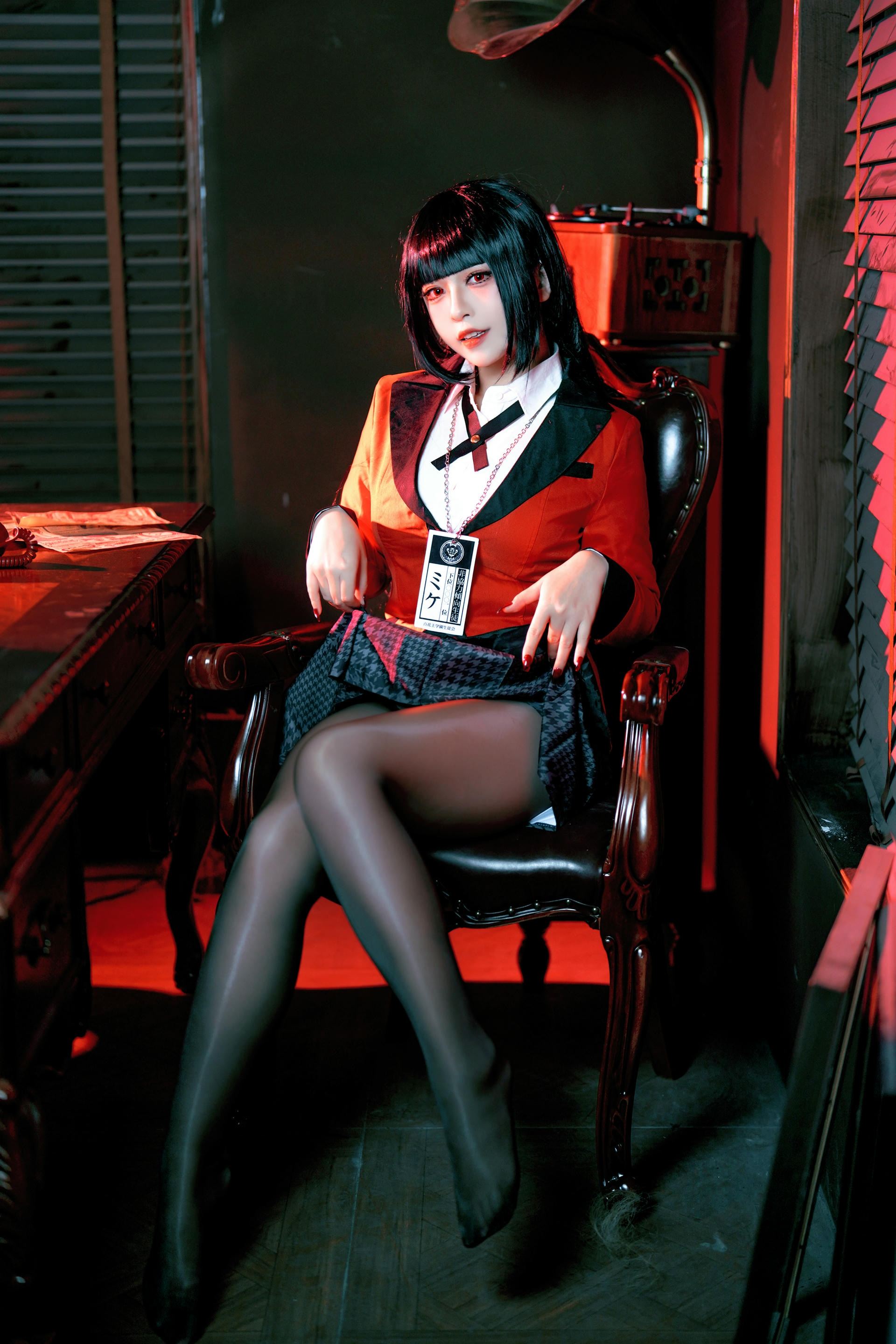 半半子-狂赌之渊 蛇喰梦子 Vol.02 [22P-72MB]