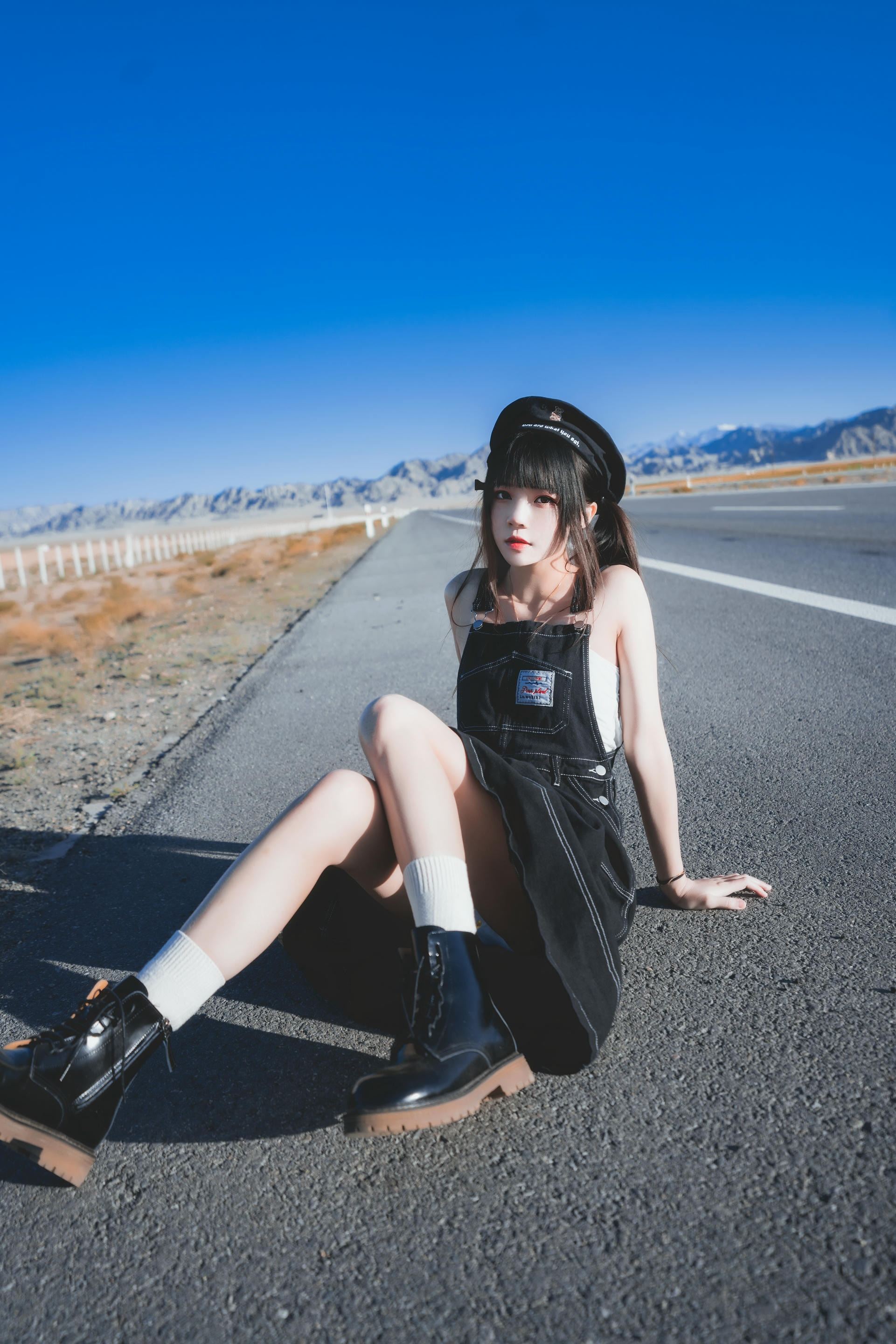 桜桃喵-路遥遥 [19P-412MB]