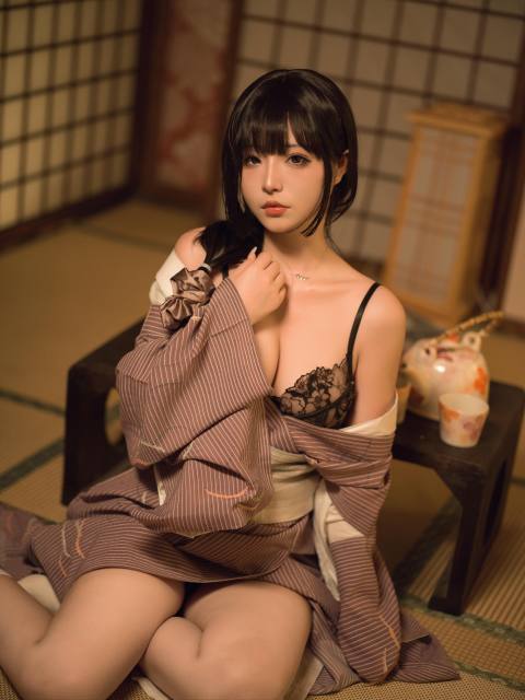 yuuhui玉汇-24年Vol.24 独居的寡姐 [135P1V-1.37GB]