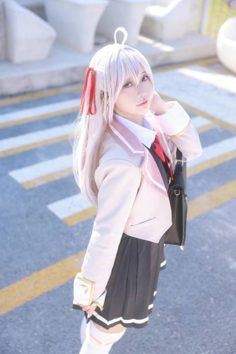 G44不会受伤-艾莉同学 [30P-316MB]