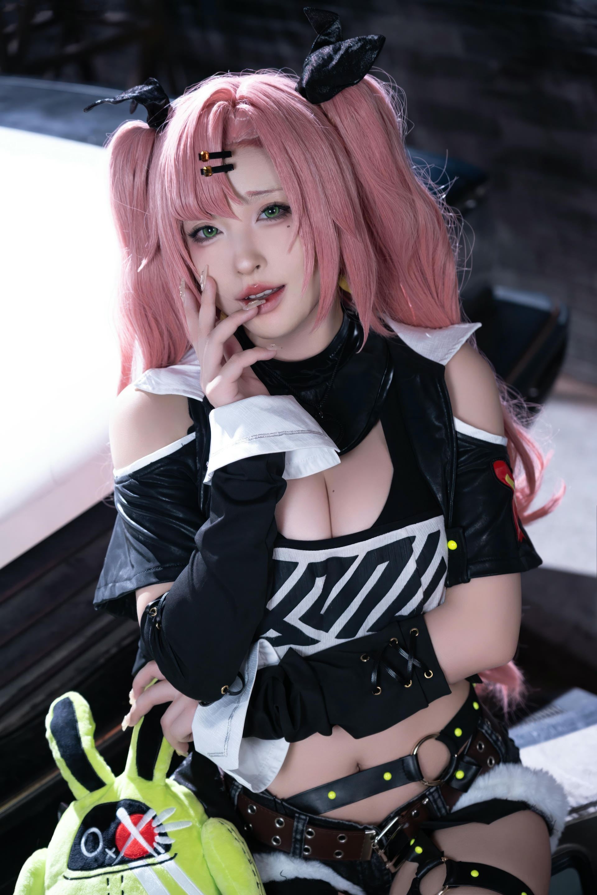 清水由乃-绝区零 妮可 [26P-354MB]